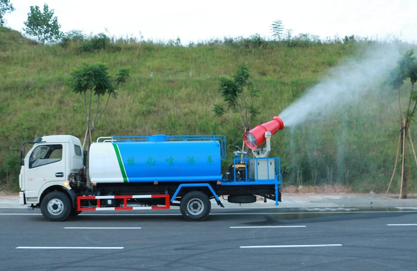 新品國六東風(fēng)大福瑞卡9.2方噴霧灑水車高炮功能演示