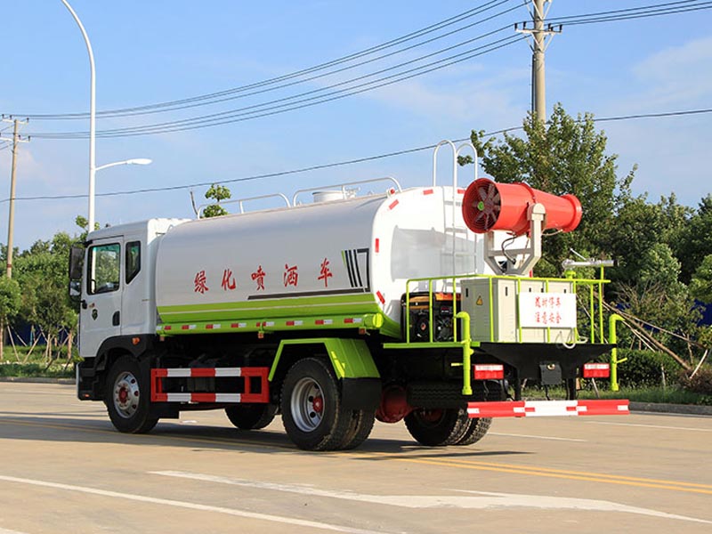 國六15方東風(fēng)霧炮灑水車圖片4